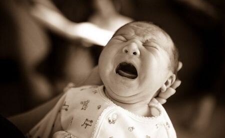 АТРОФИЯ МАТЕРИНСКОГО ИНСТИНКТА